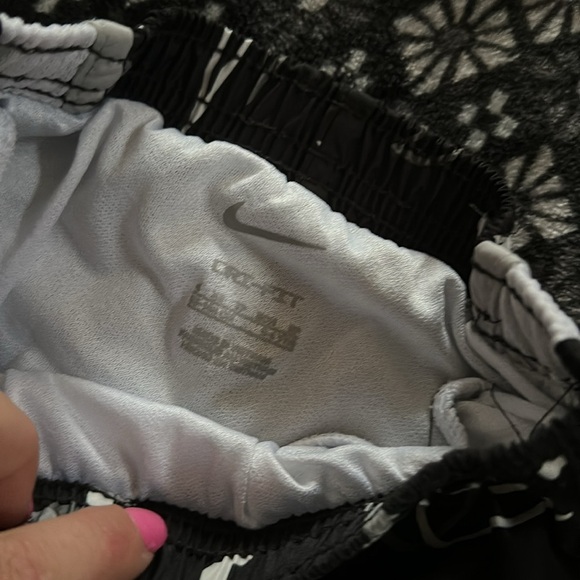 Nike Shorts - Picture 3 of 4